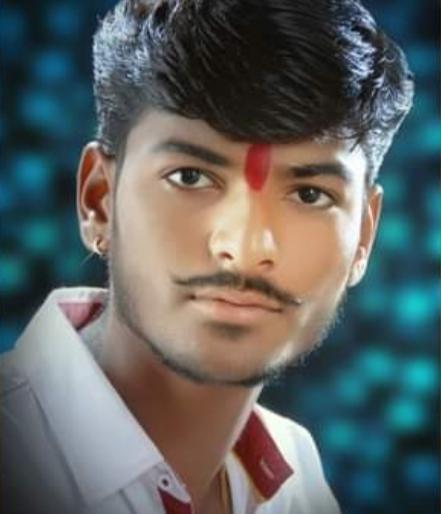 One killed in triple accident at Deola | देवळा येथे तिहेरी अपघातात एक ठार One killed in triple accident at Deola | देवळा येथे तिहेरी अपघातात एक ठार