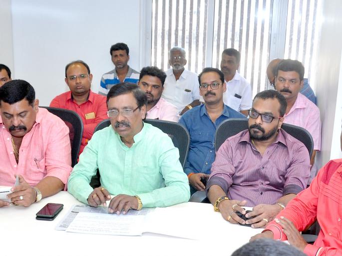 Rane should not just oppose the opposition: Vinayak Raut's legacy | राणेंनी फक्त विरोधासाठी विरोध करु नये : विनायक राऊत यांचा टोला Rane should not just oppose the opposition: Vinayak Raut's legacy | राणेंनी फक्त विरोधासाठी विरोध करु नये : विनायक राऊत यांचा टोला