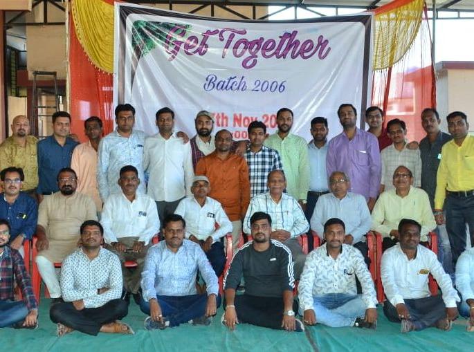 Alumni Gathering at Sawda | सावदा येथे माजी विद्यार्थ्यांचा मेळावा Alumni Gathering at Sawda | सावदा येथे माजी विद्यार्थ्यांचा मेळावा
