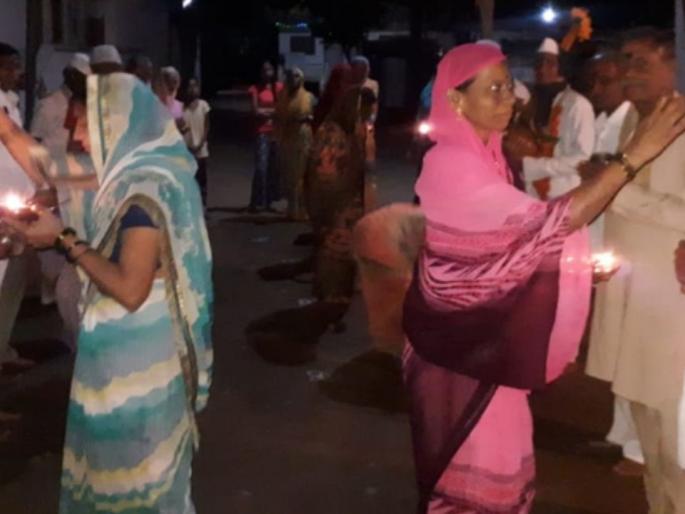 The dawn of the people of Utkheda rises with sweet tones | उटखेडावासीयांची पहाट उगवते मंजुळ स्वरांनी The dawn of the people of Utkheda rises with sweet tones | उटखेडावासीयांची पहाट उगवते मंजुळ स्वरांनी