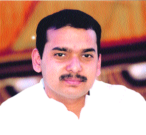 The person who has the strength of the party should get the candidature of the Lok Sabha | पक्षाला बळ देणाऱ्यालाच लोकसभेची उमेदवारी हवी The person who has the strength of the party should get the candidature of the Lok Sabha | पक्षाला बळ देणाऱ्यालाच लोकसभेची उमेदवारी हवी