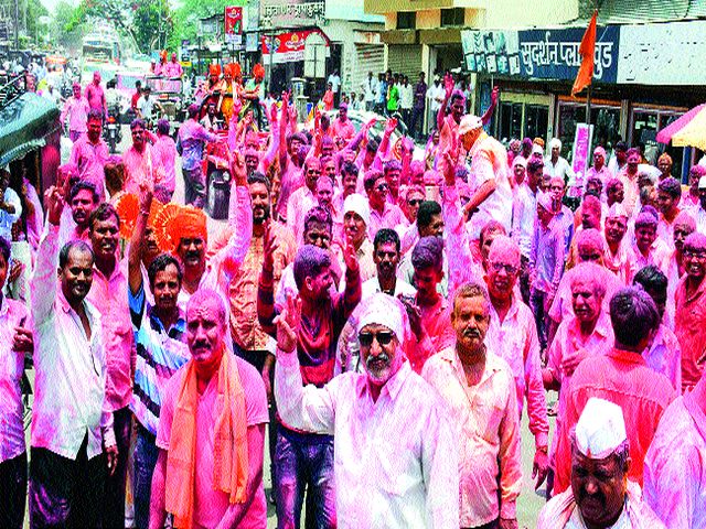 'Mahilaraj' on Market Committee | बाजार समितीवर ‘महिलाराज’ 'Mahilaraj' on Market Committee | बाजार समितीवर ‘महिलाराज’