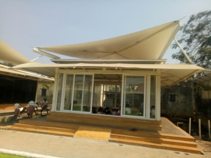 Wablewadi zp school in Shirur taluka, Pune honors the country's first Zero Energy School | शिरूर तालुक्यातील वाबळेवाडीच्या शाळेला देशातील पहिल्या झिरो एनर्जी शाळेचा बहुमान Wablewadi zp school in Shirur taluka, Pune honors the country's first Zero Energy School | शिरूर तालुक्यातील वाबळेवाडीच्या शाळेला देशातील पहिल्या झिरो एनर्जी शाळेचा बहुमान