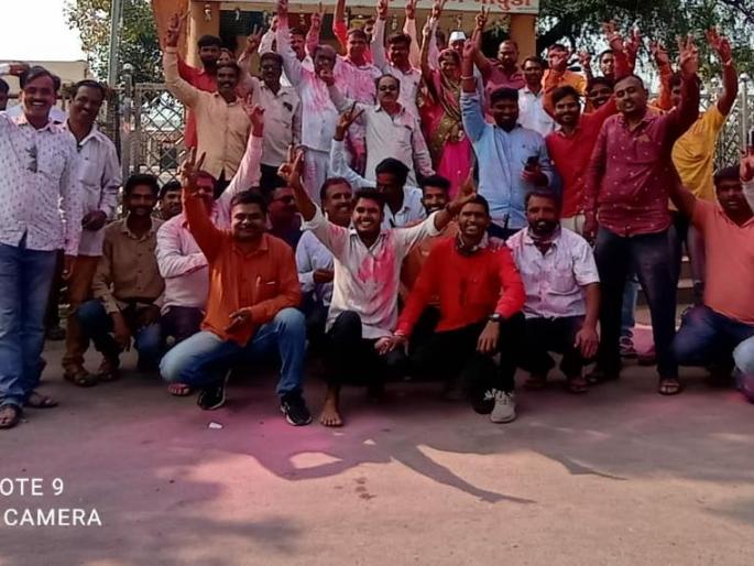 Victory of Yuvashakti in Shirasgaon Gram Panchayat | शिरसगाव ग्रामपंचायतीत युवाशक्तीचा विजय Victory of Yuvashakti in Shirasgaon Gram Panchayat | शिरसगाव ग्रामपंचायतीत युवाशक्तीचा विजय
