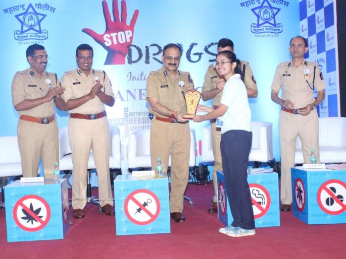 Will take strong action against drug mafia- Vivek Phanslkar | ड्रग माफियांवर कडक कारवाई करणार- विवेक फणसळकर Will take strong action against drug mafia- Vivek Phanslkar | ड्रग माफियांवर कडक कारवाई करणार- विवेक फणसळकर