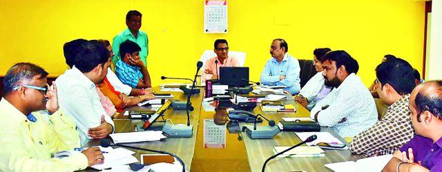 Be ready for natural disaster | नैसर्गिक आपत्तीसाठी सज्ज राहा Be ready for natural disaster | नैसर्गिक आपत्तीसाठी सज्ज राहा