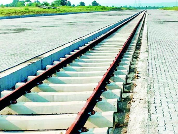 Sindhi Railway Freight Department slows down work | सिंदी रेल्वे ड्रायपोर्टचे काम मंदावले Sindhi Railway Freight Department slows down work | सिंदी रेल्वे ड्रायपोर्टचे काम मंदावले