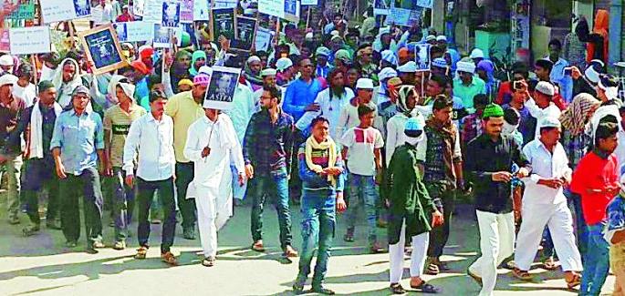 Shot on tehsil in Digras | दिग्रसमध्ये तहसीलवर धडक Shot on tehsil in Digras | दिग्रसमध्ये तहसीलवर धडक