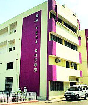 76 schools of Zilla Parishad | जिल्हा परिषदेच्या ७६ शाळांवर संक्रांत 76 schools of Zilla Parishad | जिल्हा परिषदेच्या ७६ शाळांवर संक्रांत