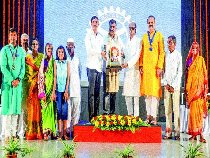  Rural, urban imbalances do not require China, Pakistan: Popatrao Pawar | ग्रामीण शहरी असमतोलाने चीन, पाकिस्तानची गरजच नाही : पोपटराव पवार