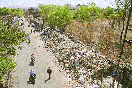 Aurangabad will be the city of Uchirda | औरंगाबाद शहराचा होणार उकिरडा Aurangabad will be the city of Uchirda | औरंगाबाद शहराचा होणार उकिरडा