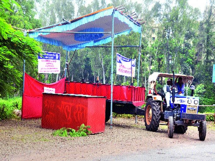 Eco-friendly Ganesh Virusan: thirty natural reservoirs, 46 artificial ponds | पर्यावरणपूरक गणेश विर्सजन : तीस नैसर्गिक जलाशय, तर ४६ कृत्रिम तलाव Eco-friendly Ganesh Virusan: thirty natural reservoirs, 46 artificial ponds | पर्यावरणपूरक गणेश विर्सजन : तीस नैसर्गिक जलाशय, तर ४६ कृत्रिम तलाव