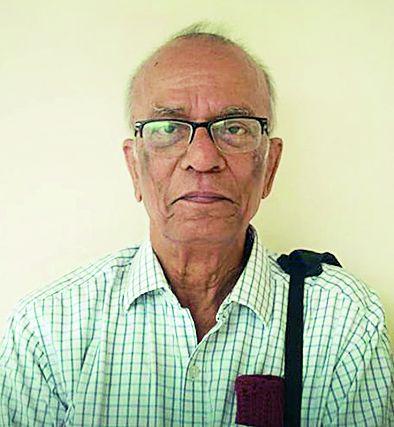 Nanda Khare had also rejected the Vidarbha Sahitya Sangh's 'Jeevanvrati'! | नंदा खरे यांनी विदर्भ साहित्य संघाचा ‘जीवनव्रती’ही नाकारला होता! Nanda Khare had also rejected the Vidarbha Sahitya Sangh's 'Jeevanvrati'! | नंदा खरे यांनी विदर्भ साहित्य संघाचा ‘जीवनव्रती’ही नाकारला होता!