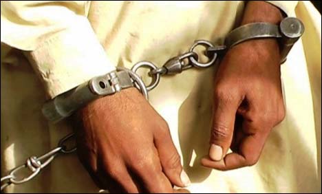 Two girls abducted; Both arrested | दोन मुलींच्या अपहरणाचा प्रयत्न; दोघांना अटक