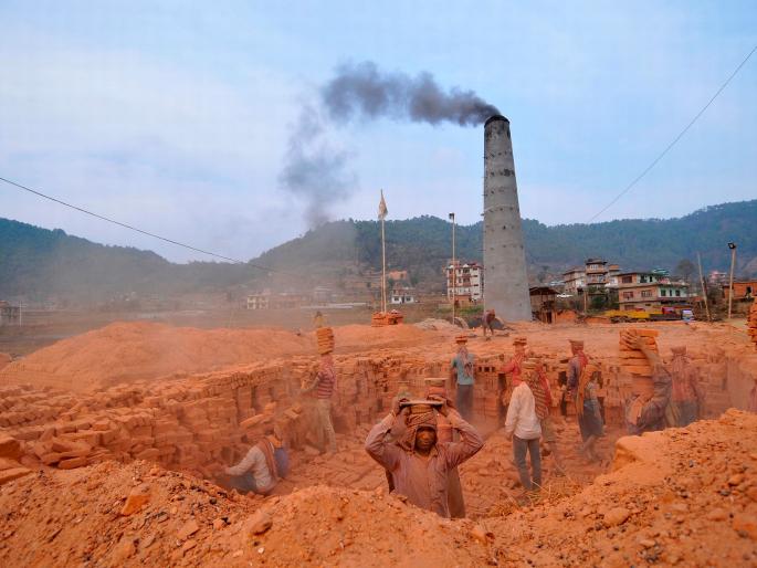 Analyze the health issues of 50 thousand people due to pollution in Yavatmal district | यवतमाळ जिल्ह्यात प्रदूषणामुळे ५० हजार लोकांच्या आरोग्याचा प्रश्न ऐरणीवर Analyze the health issues of 50 thousand people due to pollution in Yavatmal district | यवतमाळ जिल्ह्यात प्रदूषणामुळे ५० हजार लोकांच्या आरोग्याचा प्रश्न ऐरणीवर