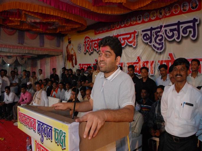 Khaire should be dare in prison for Hindutva | हिंदुत्वासाठी खैरेंनी तुरुंगात राहून दाखवावे Khaire should be dare in prison for Hindutva | हिंदुत्वासाठी खैरेंनी तुरुंगात राहून दाखवावे