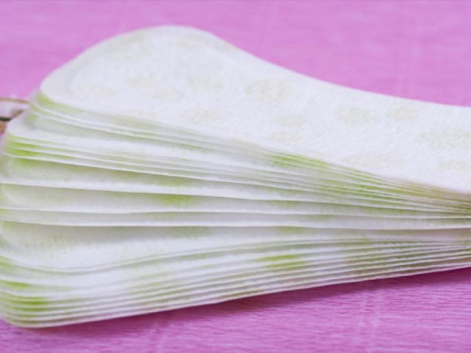 Ninety percent of women who are employed in footpath in Nagpur are far from Sanitary Napkins | नागपुरात फूटपाथवर व्यवसाय करणाऱ्या ९० टक्के महिला ‘सॅनिटरी नॅपकिन्स’पासून दूर