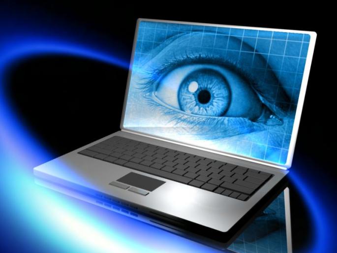 Tears reduced due to Mobile and computer | मोबाइल, संगणकामुळे आटत आहेत डोळ्यातील अश्रू Tears reduced due to Mobile and computer | मोबाइल, संगणकामुळे आटत आहेत डोळ्यातील अश्रू