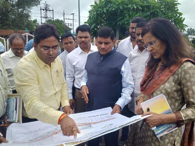 Survey of Kolhapur-Vaibhavwadi railway line in final stage | कोल्हापूर-वैभववाडी रेल्वे मार्गाचे सर्व्हेक्षण अंतिम टप्प्यात; रेल्वे महाव्यवस्थापकांनी दिली माहिती Survey of Kolhapur-Vaibhavwadi railway line in final stage | कोल्हापूर-वैभववाडी रेल्वे मार्गाचे सर्व्हेक्षण अंतिम टप्प्यात; रेल्वे महाव्यवस्थापकांनी दिली माहिती