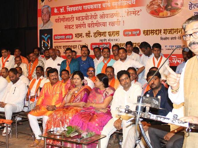 Kolhapur's Guardian Minister, Chandrakant Dada has so much money where: Kshirsagar | कोल्हापूरचे पालकमंत्री चंद्रकांतदादांकडे एवढे पैसे येतात कुठून : क्षीरसागर