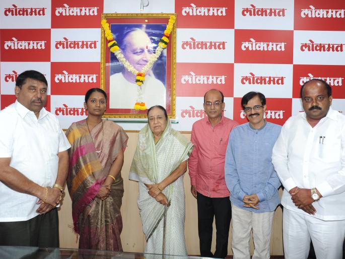 Will try to discipline traffic: Mayor Latkar | वाहतुकीला शिस्त लावण्याचा प्रयत्न करणार : महापौर लाटकर Will try to discipline traffic: Mayor Latkar | वाहतुकीला शिस्त लावण्याचा प्रयत्न करणार : महापौर लाटकर