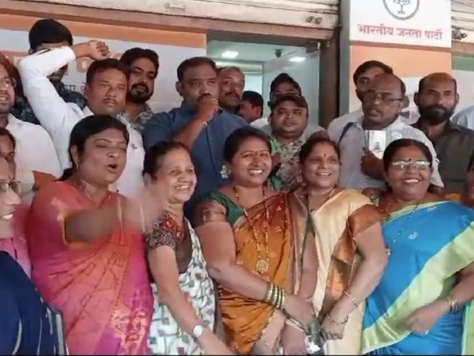 nomination given to me is an honor - Sulabha Gaikwad | मला दिलेली उमेदवारी हा बहिणीचा केलेला सन्मान - सुलभा गायकवाड nomination given to me is an honor - Sulabha Gaikwad | मला दिलेली उमेदवारी हा बहिणीचा केलेला सन्मान - सुलभा गायकवाड
