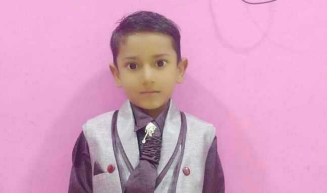 A boy was killed by a new tractor and the only one killed | नव्या ट्रॅक्टरखाली सापडून एकुलता एक मुलगा ठार A boy was killed by a new tractor and the only one killed | नव्या ट्रॅक्टरखाली सापडून एकुलता एक मुलगा ठार