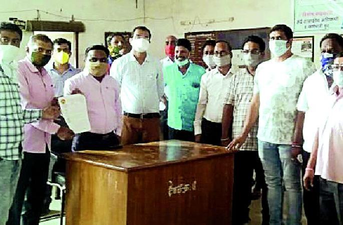 Corona blast in Warud taluka | वरुड तालुक्यात कोरोनाचा ब्लास्ट Corona blast in Warud taluka | वरुड तालुक्यात कोरोनाचा ब्लास्ट