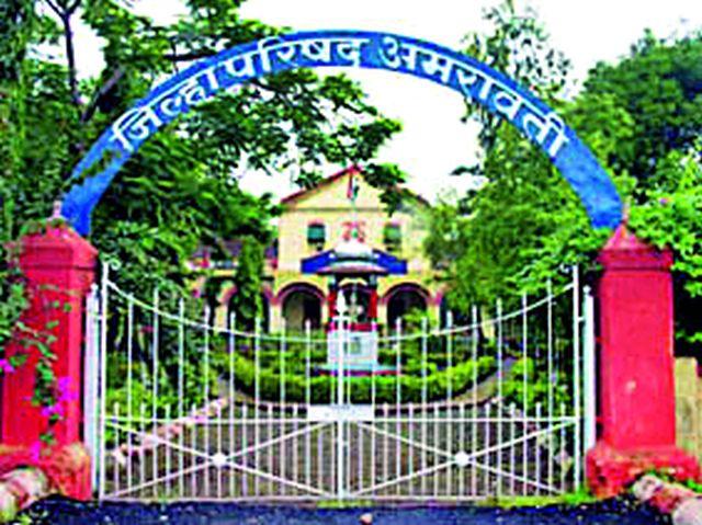 Junk facility plan ratification | जनसुविधा योजना मंजुरीच्या जोखडात Junk facility plan ratification | जनसुविधा योजना मंजुरीच्या जोखडात