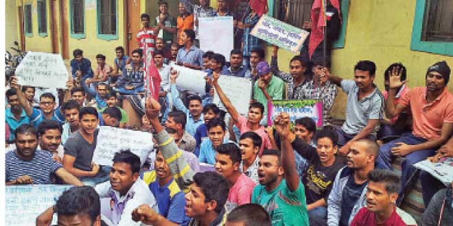 nashik,against,dbt,student,federation,ground | डीबीटीच्या विरोधात आता स्टुडंट फेडरेशन मैदानात nashik,against,dbt,student,federation,ground | डीबीटीच्या विरोधात आता स्टुडंट फेडरेशन मैदानात