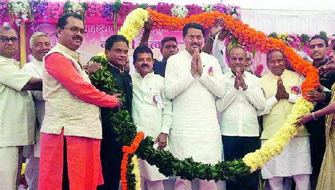 There will never be injustice to the farmers | शेतकऱ्यांवर कदापी अन्याय होऊ देणार नाही