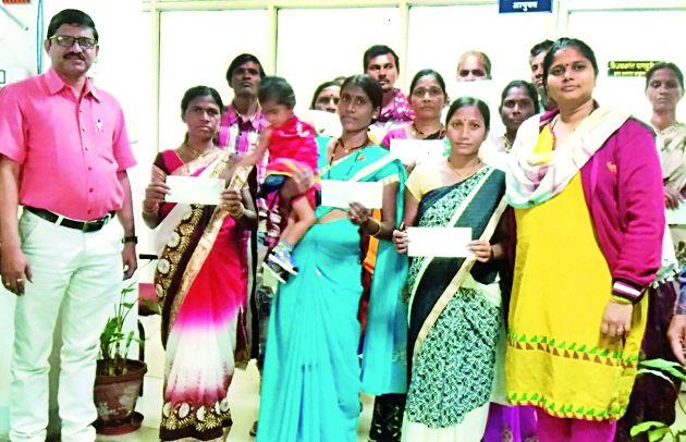 Finally, the workers got justice | अखेर ‘त्या’ कामगारांना मिळाला न्याय