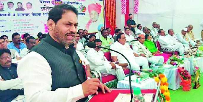 Ignore the issues of farmers | शेतकऱ्यांच्या प्रश्नांकडे दुर्लक्ष