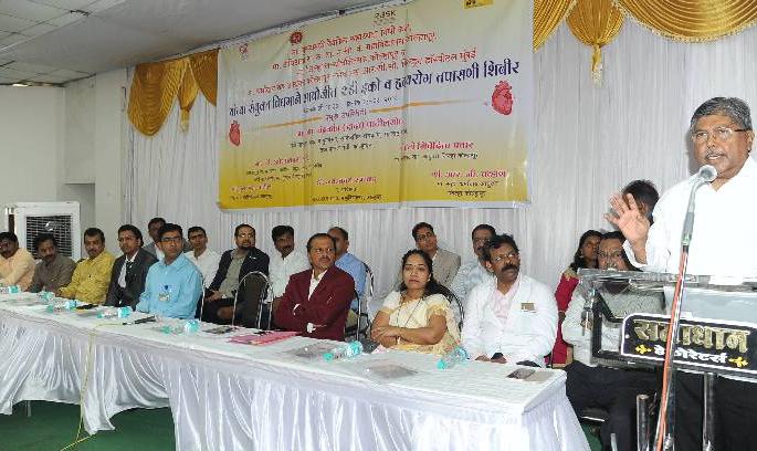 Kolhapur: 2D Eco and cardiology check-up camps, 288 people enrolled in CPR | कोल्हापूर : सीपीआरमध्ये २ डी इको व हृदय रोग तपासणी शिबीर, २८८ जणांची नोंदणी Kolhapur: 2D Eco and cardiology check-up camps, 288 people enrolled in CPR | कोल्हापूर : सीपीआरमध्ये २ डी इको व हृदय रोग तपासणी शिबीर, २८८ जणांची नोंदणी
