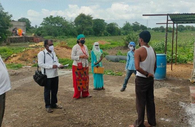 Health workers reached 54,000 houses in Jamner taluka | जामनेर तालुक्यात ५४ हजार घरांपर्यंत पोहचले आरोग्य कर्मचारी