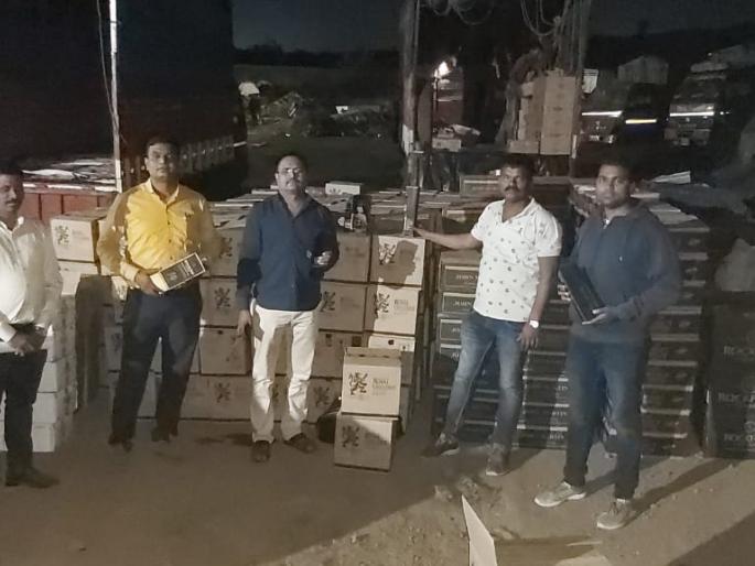 Property worth Rs 1.5 crore seized in Surgana taluka | सुरगाणा तालुक्यात मद्यासह दीड कोटींचा मुद्देमाल जप्त Property worth Rs 1.5 crore seized in Surgana taluka | सुरगाणा तालुक्यात मद्यासह दीड कोटींचा मुद्देमाल जप्त