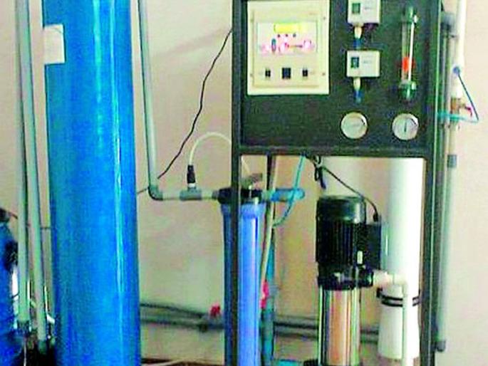 The municipality's natis broke RO Water's business | पालिकेच्या नाेटीसने आरओ वाॅटरच्या व्यवसायाला ब्रेक The municipality's natis broke RO Water's business | पालिकेच्या नाेटीसने आरओ वाॅटरच्या व्यवसायाला ब्रेक