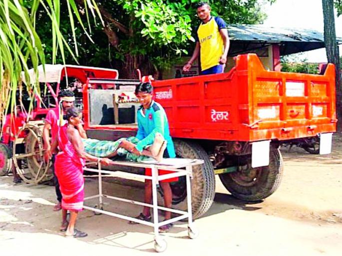 Lack of conservatives in Atapalli taluka | एटापल्ली तालुक्यात रूग्णवाहिकांचा अभाव