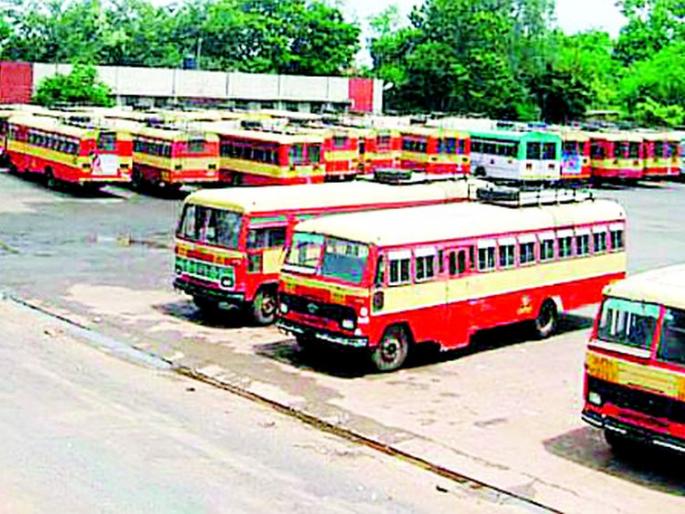 Income of Rs 4 lac from goods transport | मालवाहतुकीतून आगाराला चार लाखांचे उत्पन्न Income of Rs 4 lac from goods transport | मालवाहतुकीतून आगाराला चार लाखांचे उत्पन्न