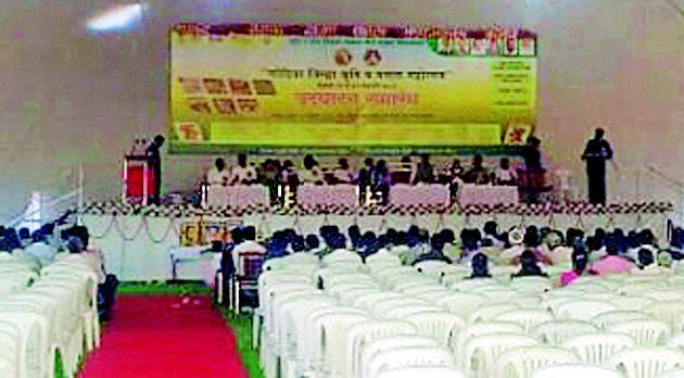 14 lacs for agriculture festival? | १४ लाखांचा कृषी महोत्सव नेमका कुणासाठी ? 14 lacs for agriculture festival? | १४ लाखांचा कृषी महोत्सव नेमका कुणासाठी ?