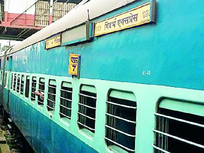 'Tension' to MLAs | अधिकारी-कर्मचाऱ्यांच्या अपडाऊनचे आमदारांना ‘टेंशन’
