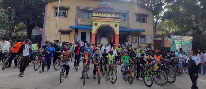 Cycle rally at Igatpuri under my Vasundhara Abhiyan | माझी वसुंधरा अभियाना अंतर्गत इगतपुरीत सायकल रॅली