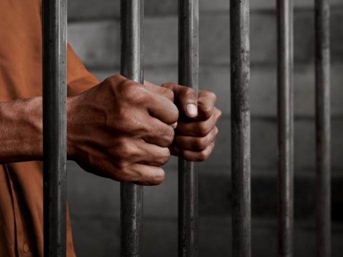 Two arrested for battery theft | बॅटऱ्या चोरीप्रकरणी दोघांना अटक Two arrested for battery theft | बॅटऱ्या चोरीप्रकरणी दोघांना अटक
