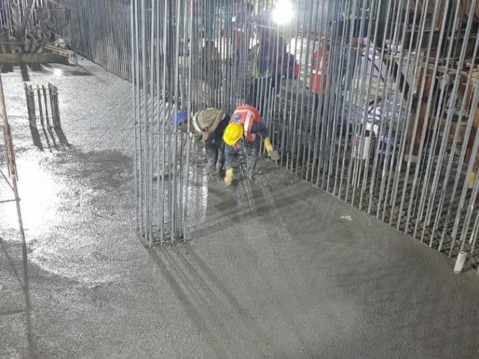 Underground Metro - 3 : Slab work at Seepz station completed | भुयारी मेट्रो - ३ : सीप्झ स्थानकातील स्लॅबचे काम पूर्ण Underground Metro - 3 : Slab work at Seepz station completed | भुयारी मेट्रो - ३ : सीप्झ स्थानकातील स्लॅबचे काम पूर्ण