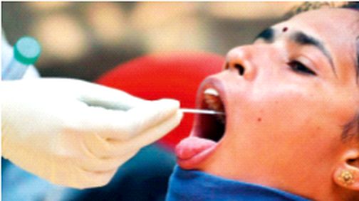 Increased covid test on Diwali due to teachers and outstation citizens | दिवाळीत शिक्षक व बाहेरगावच्या नागरीकांमुळे वाढल्या कोविड टेस्ट