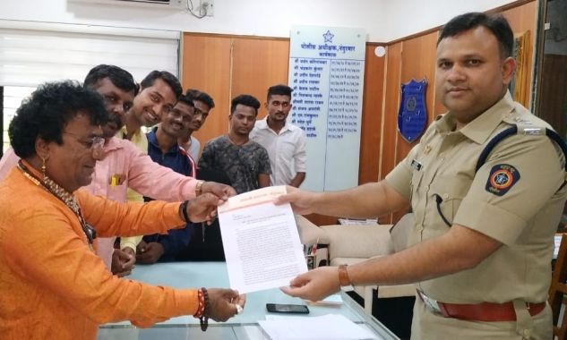 Discussed traffic congested before the police superintendents | पोलीस अधिक्षकांसमोर झाली वाहतूकीवर चर्चा Discussed traffic congested before the police superintendents | पोलीस अधिक्षकांसमोर झाली वाहतूकीवर चर्चा