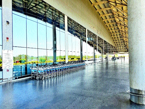 Two passengers fly from Nashik to Pune | दोन प्रवाशांवर नाशिकहून पुण्याला उड्डाण Two passengers fly from Nashik to Pune | दोन प्रवाशांवर नाशिकहून पुण्याला उड्डाण