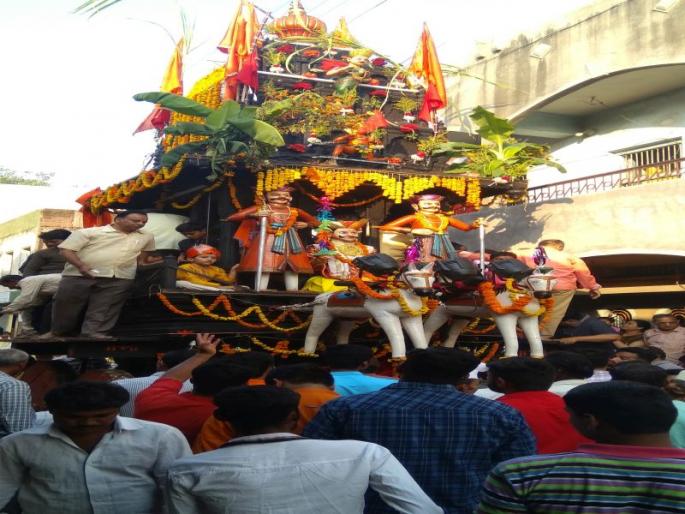 Balaaji Rathotsas pachorekarera doloura | बालाजी रथोत्सवात पाचोरेकरांचा जल्लोष