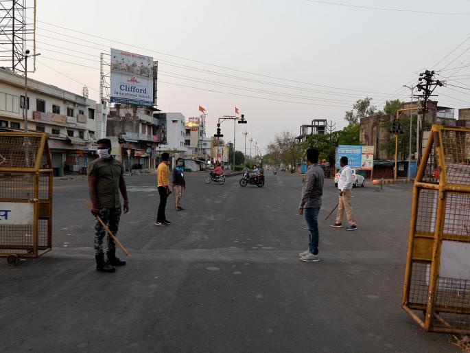  Drivers fined Rs 15 lakh | वाहनचालकांना १५ लाखांचा दंड