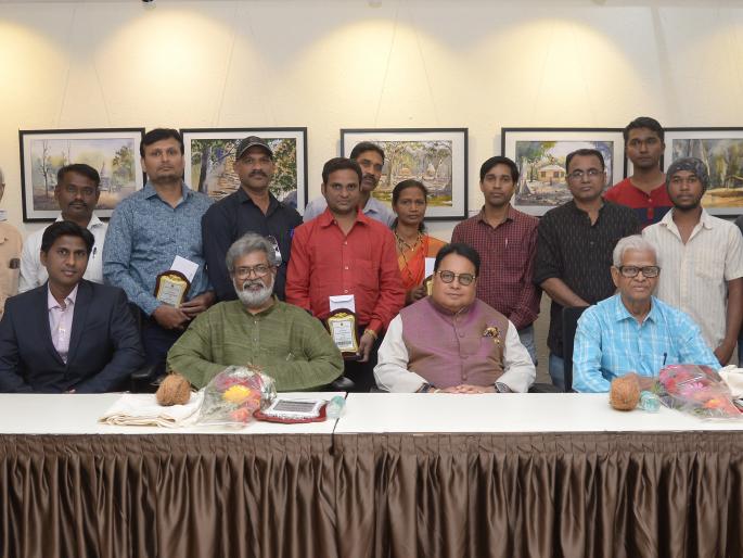 Ideas for expression should be profound: Vijay Darda | अभिव्यक्तीसाठी विचार प्रगल्भ हवेत : विजय दर्डा Ideas for expression should be profound: Vijay Darda | अभिव्यक्तीसाठी विचार प्रगल्भ हवेत : विजय दर्डा